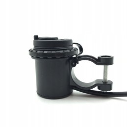 USB socket for the steering wheel, illuminated with a switch, waterproof