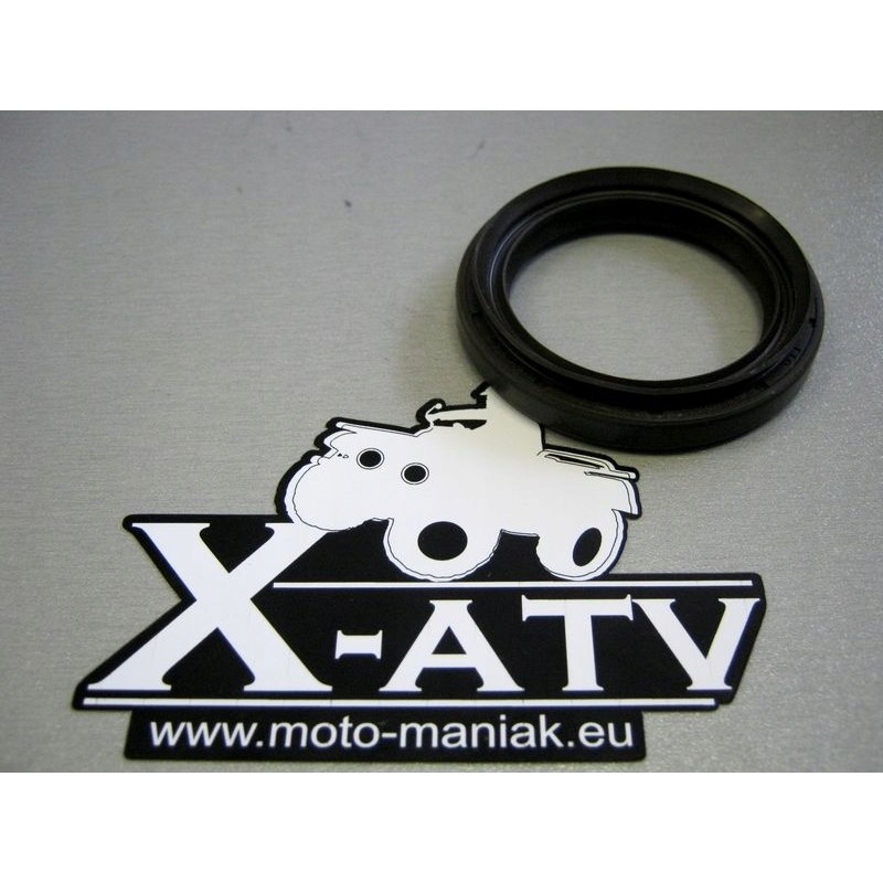 Rear differential seal on Polos Can Am Outlander Renegade G2 O