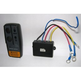 Wireless remote control for the winch