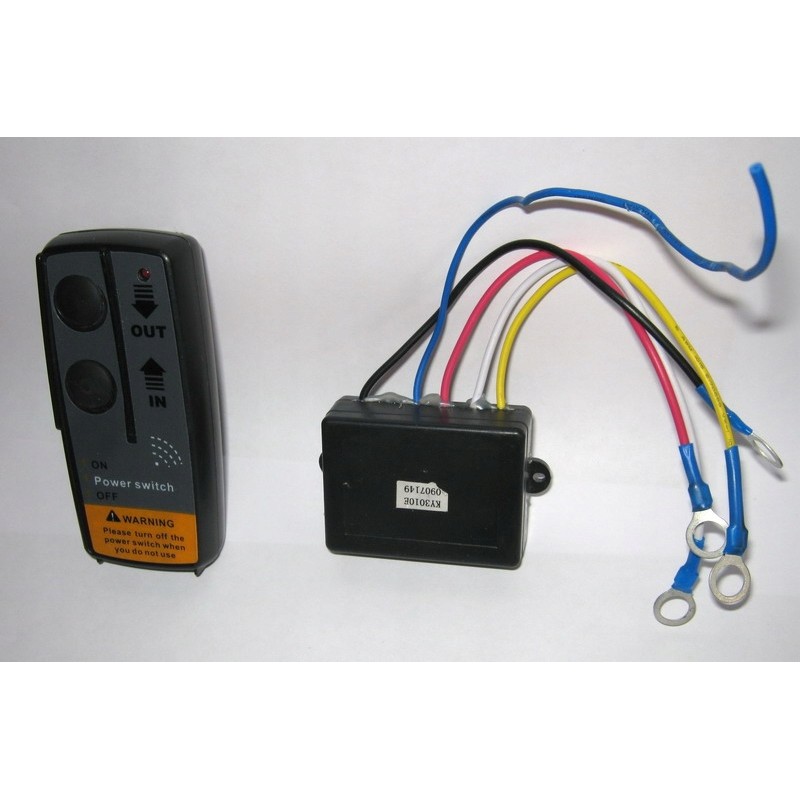 Wireless remote control for the winch