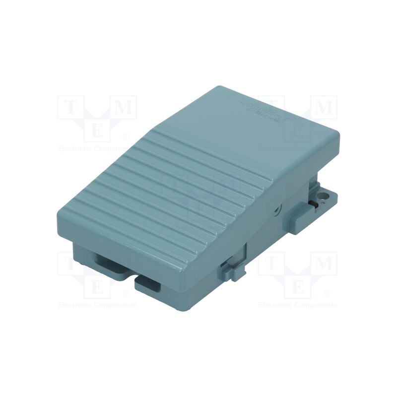 1 pcs x SCHNEIDER ELECTRIC - XPEM111 - Switch: foot, Stabl.pos: 1, SPST-NO x2 + SPST-NC x2, 3A/240VAC