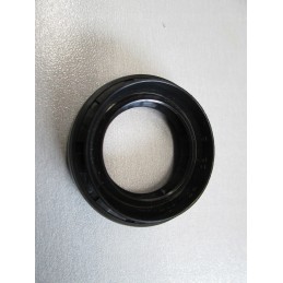 Front differential seal on Polos Yamaha Grizzly 450 550 660