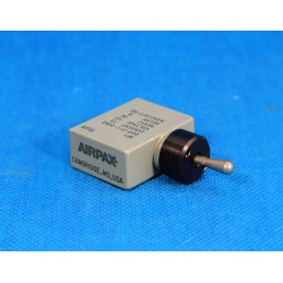 Aviation-fuse-switch-airpax-15a
