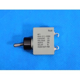 Aviation-fuse-switch-airpax-15a