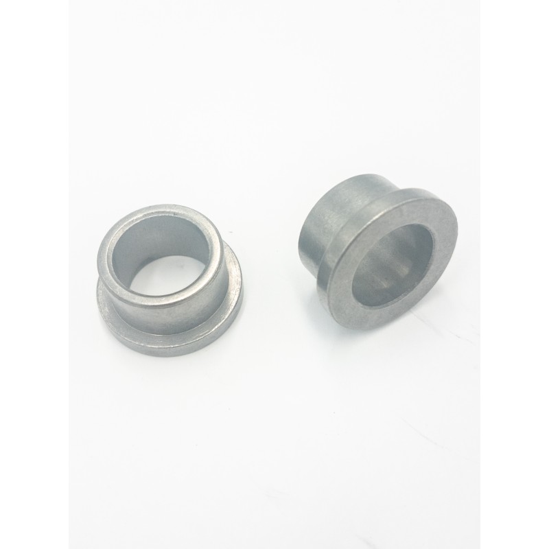 Rear hub bush with flange 9010 060004