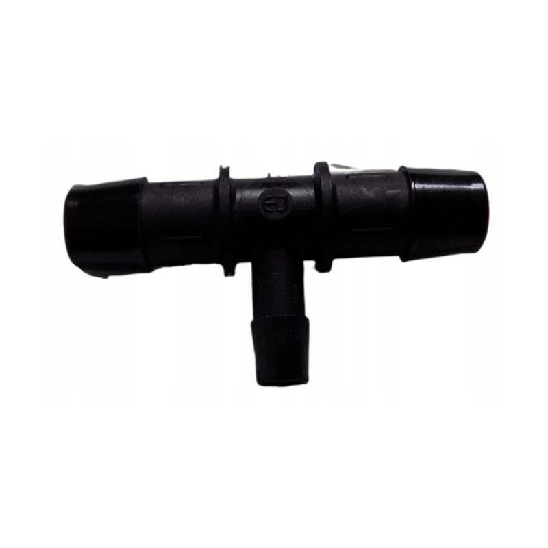 Can am maverick x3 radiator hose tee 509000996