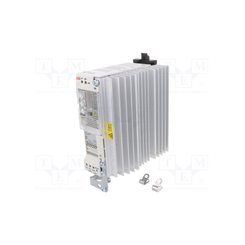 1 pcs x ABB - 68878357 - Inverter, Max motor power: 0.75kW, Usup: 200÷240VAC, 0÷250Hz, 4.3A