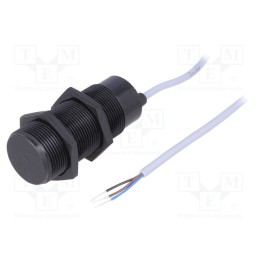 1 pcs x BAUMER - CFAK 30P1100 - Sensor: capacitive, Range: 0÷8mm, OUT: PNP / NO, Usup: 10÷30VDC