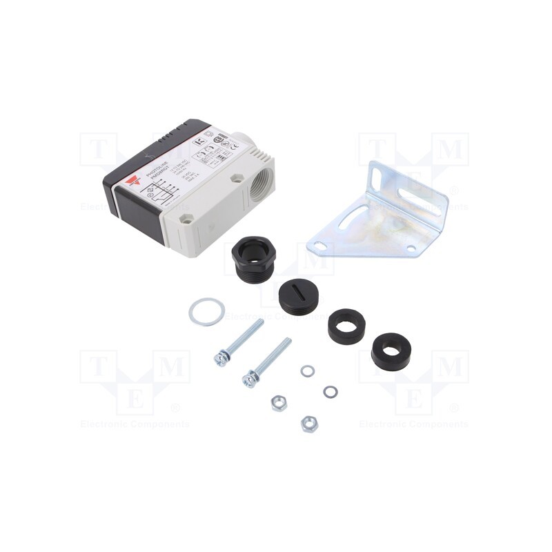 1 pcs x CARLO GAVAZZI - PMD8RGT - Sensor: photoelectric, Range: 0÷0.8m, SPDT, DARK-ON,LIGHT-ON, 3A
