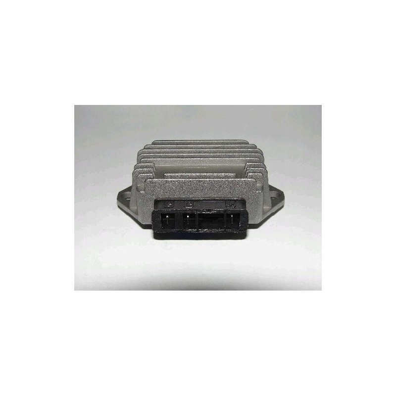 Piaggio PK 125 regulator