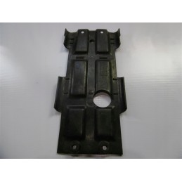 Bottom cover for tgb target blade 525 550