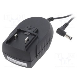 1 pcs x CINCON - TR30RDM150-02G03-BK-BK VI - Power supply: switched-mode, plug, 15VDC, 2A, 30W, Out: 5,5/2,5