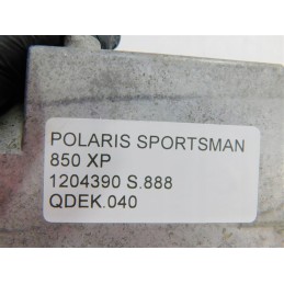 The cover covers Polaris Sportsman 850 XP 1204390