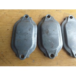 The cap covers the head of the Kawasaki KFX 700