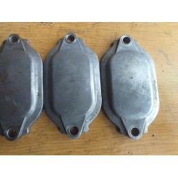 The cap covers the head of the Kawasaki KFX 700