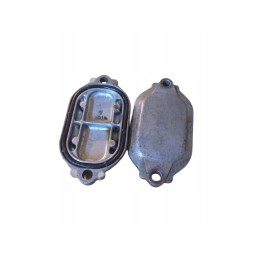 The cap covers the head of the Kawasaki KFX 700