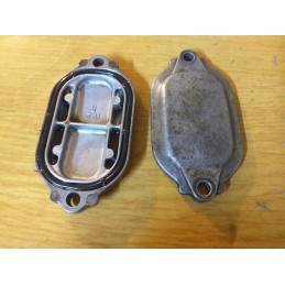 The cap covers the head of the Kawasaki KFX 700