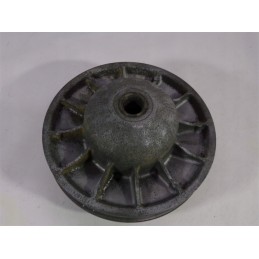 The Polaris 500 drive clutch