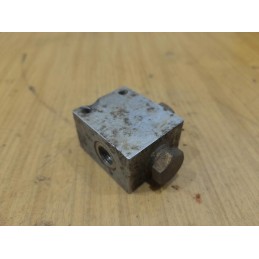 Polaris scrambler 500 brake distributor