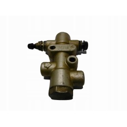 Can am master cylinder