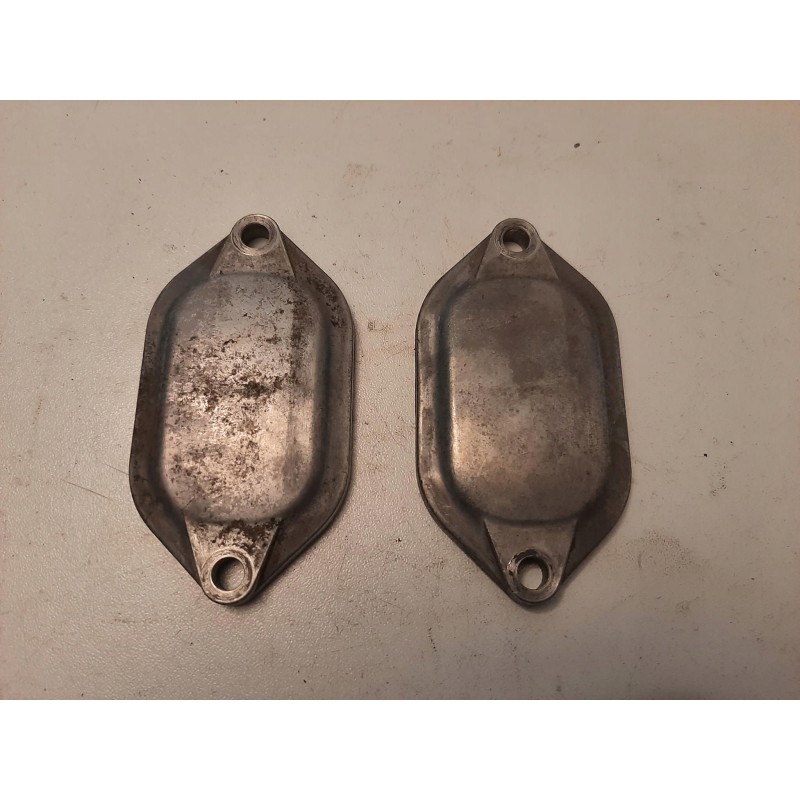 The cap covers the head of the Kawasaki KFX 700