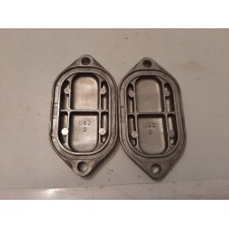 The cap covers the head of the Kawasaki KFX 700