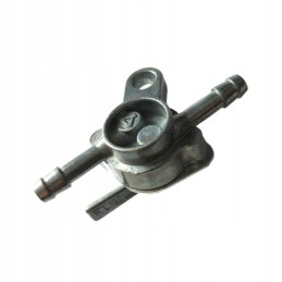 Pass-through fuel tap on off quad cross valve