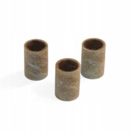 The set of weight bushings includes 3 pieces