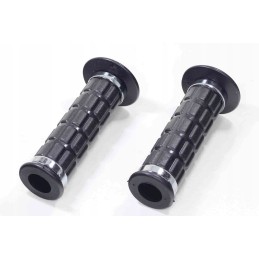 Quad steering wheel shifter with chrome bands open