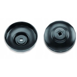 Oil filter wrench with drive socket