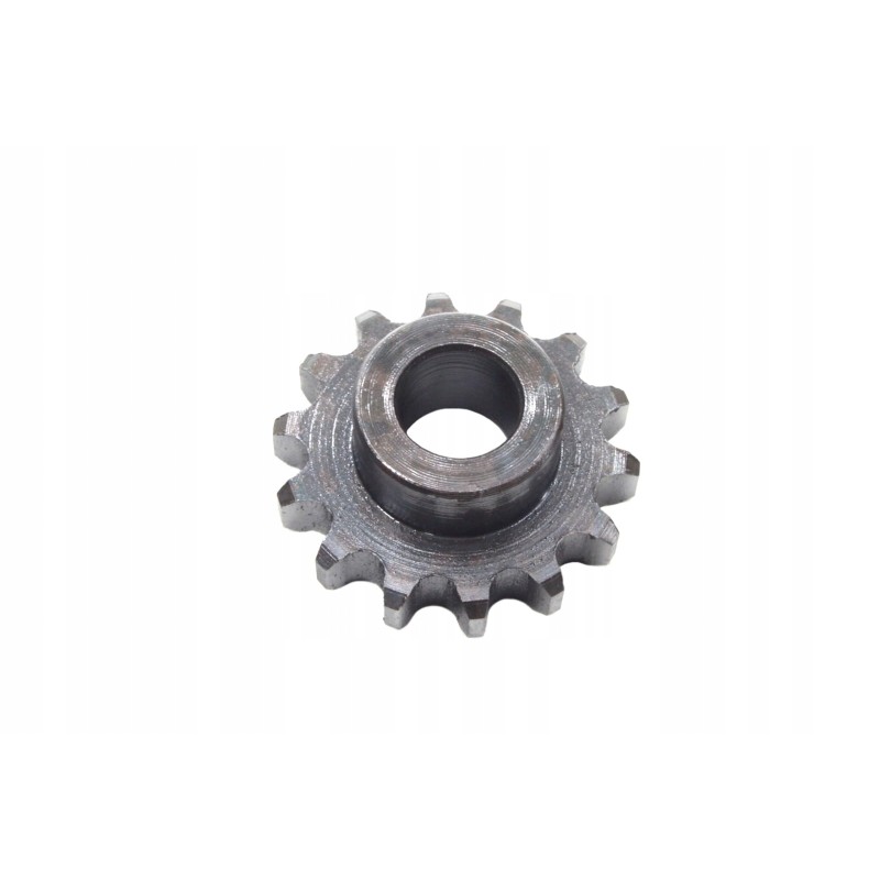 The chain sprocket clutched a small jaw 50 m