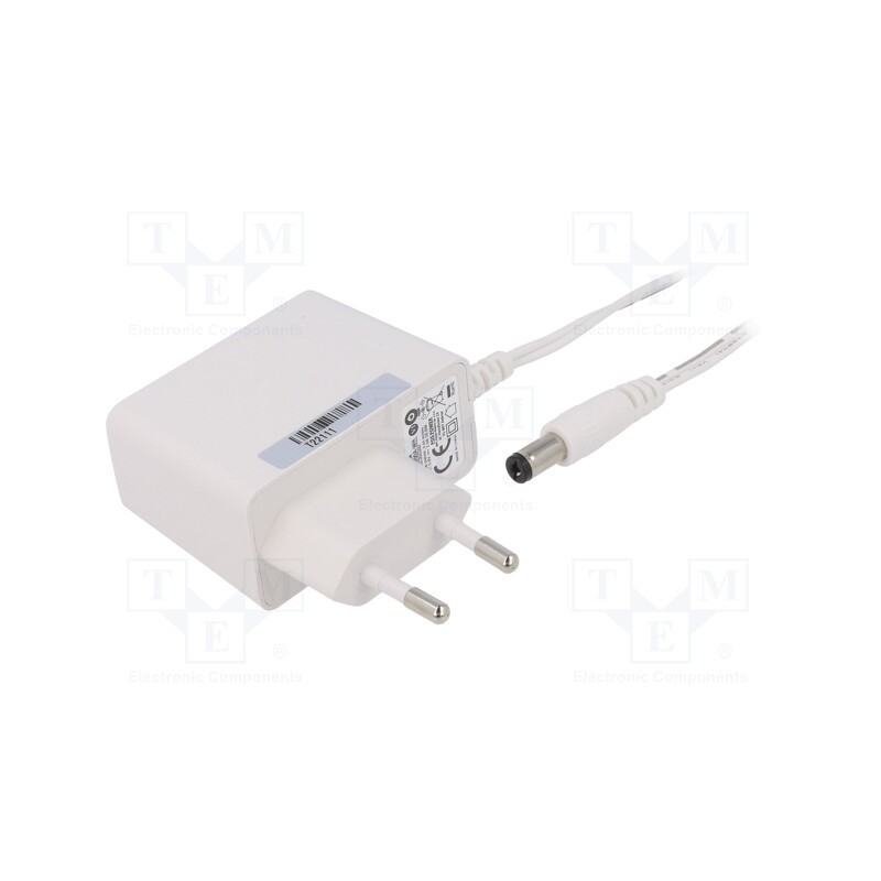 1 pcs x POS - POSC05200A-WH - Power supply: switched-mode, plug, 5VDC, 2A, 10W, Plug: EU, 78.7%