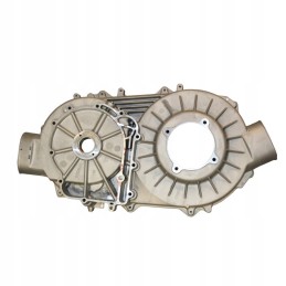 The casing covers the crankcase of the variator cf moto 400 500 internal