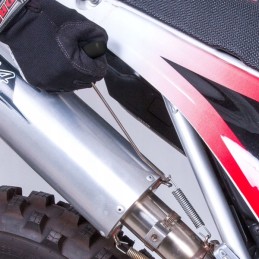 Puller and tensioner unit for the muffler spring