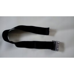 Trailer tensioning belt with hook