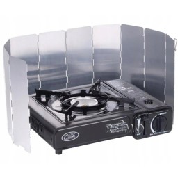 Foldable wind shield for kitchens