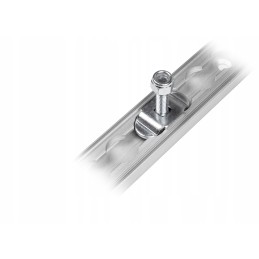 Fixing the airline m8x60 strip with a carriage screw