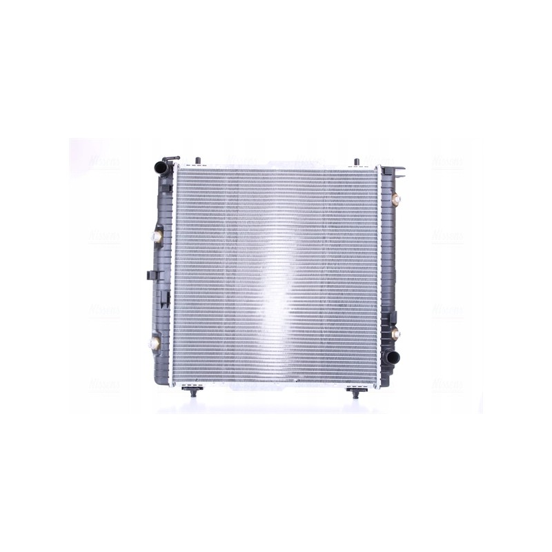 Engine radiator with first fit mounting elements fits Merc