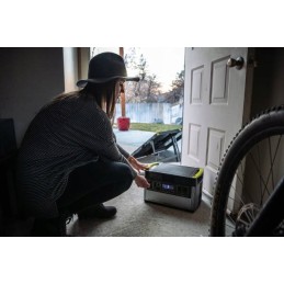 Solar inverter converter 1500w 230v pure sine powerbank 983wh eco