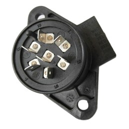 Trailer socket 7 pins 24n 24v European type