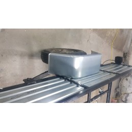 2 x stamped metal fenders, 13-14 inch wheels, metal trailer