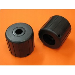 Rubber slip roller for OE80 tow truck trailer