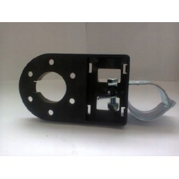 Support for mounting the socket to the trailer, diameter 38