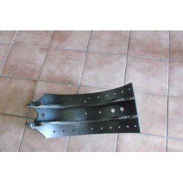 Brake shoes are type 200 bpw