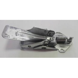 Isothermal box container handle closure