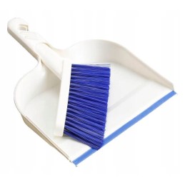 Brunner travel brush and dustpan set