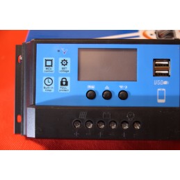 Branded solar regulator 60a 12v 24v controller