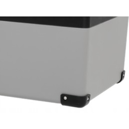 Large compressor travel refrigerator