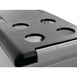 Large compressor travel refrigerator