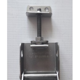 Direct tarpaulin tensioner and tension buckle